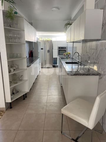 4 quarto Moradia em Banda para venda em El Madroñal, Adeje com piscina garagem - 850 000 € (Ref: 10097356)