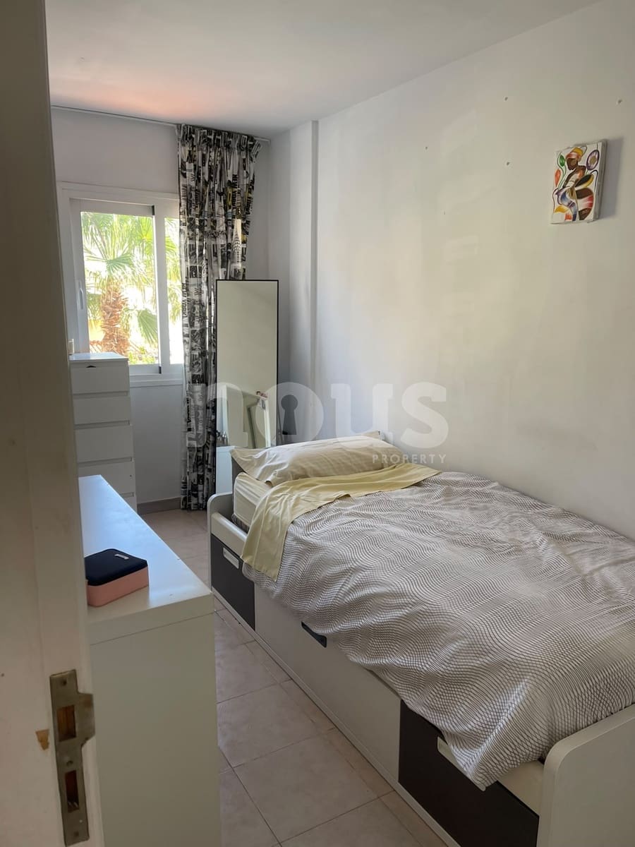 4 quarto Moradia em Banda para venda em El Madronal com piscina garagem - 850 000 € (Ref: 10097356)