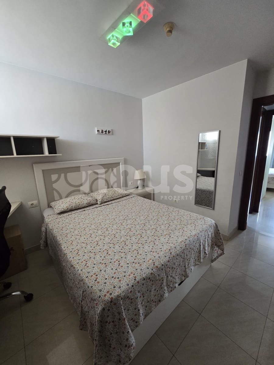 2 bedroom Apartment for sale in Playa Paraiso with pool - € 285,000 (Ref: 10101084)
