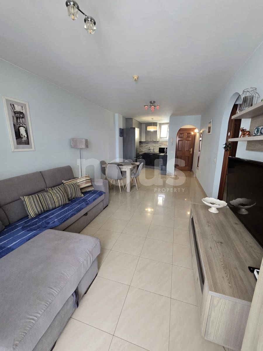 2 bedroom Apartment for sale in Playa Paraiso with pool - € 285,000 (Ref: 10101084)