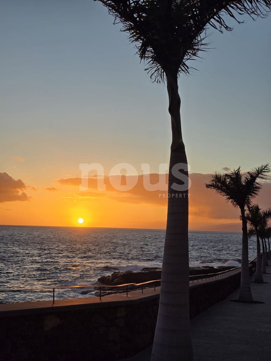 2 bedroom Apartment for sale in Playa Paraiso with pool - € 285,000 (Ref: 10101084)
