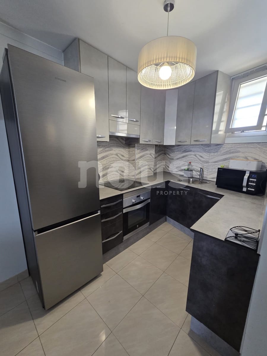 2 bedroom Apartment for sale in Playa Paraiso with pool - € 285,000 (Ref: 10101084)