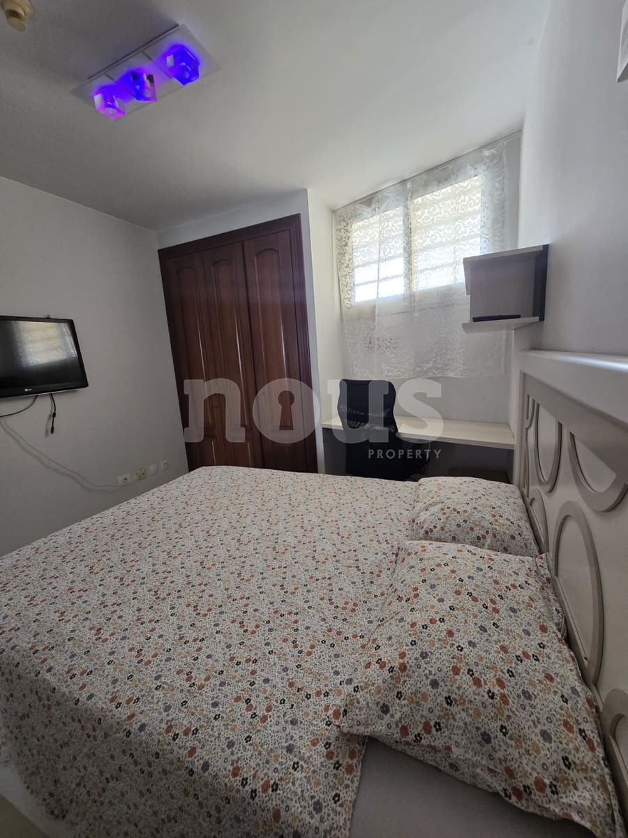 2 bedroom Apartment for sale in Playa Paraiso with pool - € 285,000 (Ref: 10101084)