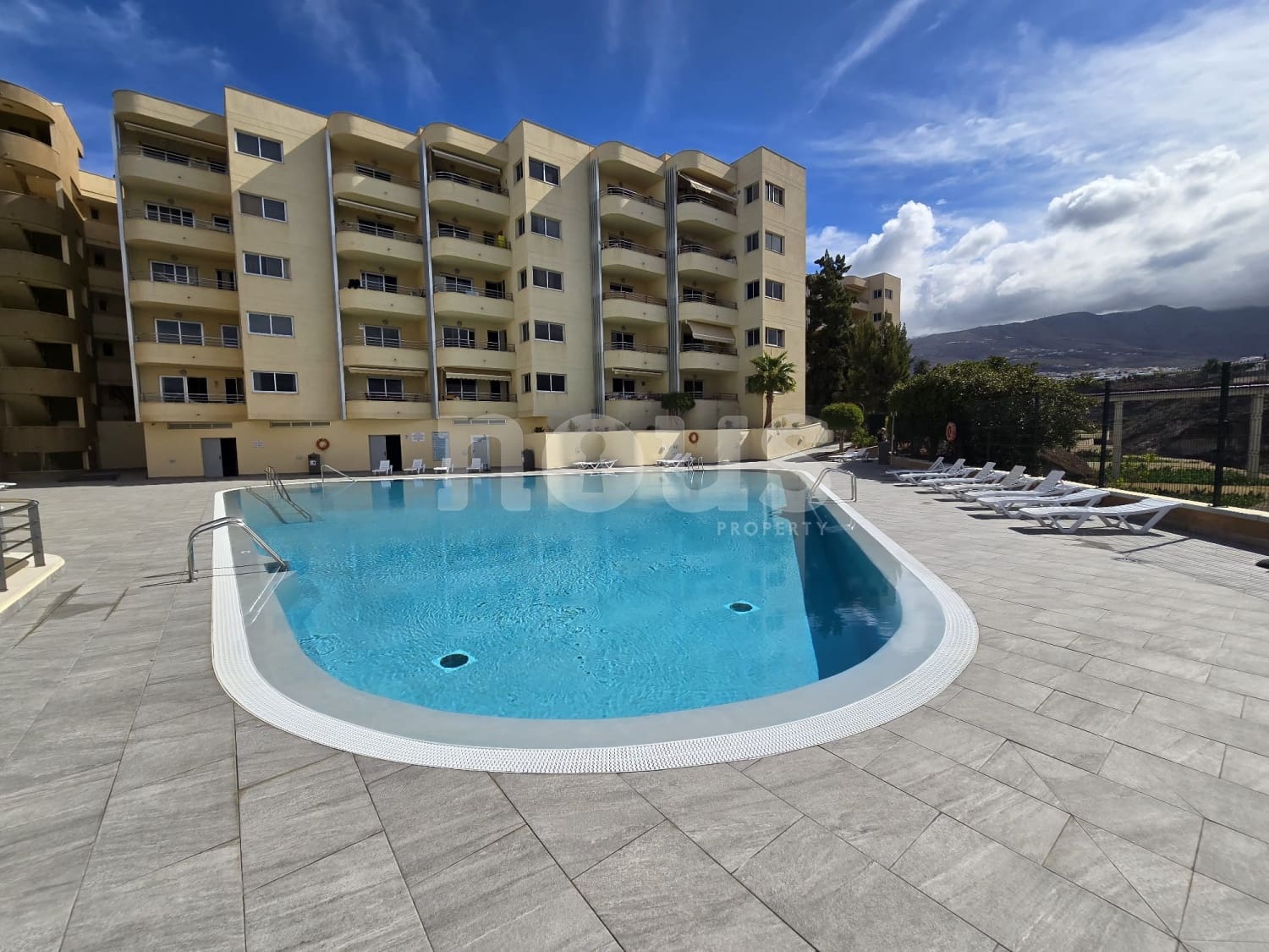 2 bedroom Apartment for sale in Playa Paraiso with pool - € 285,000 (Ref: 10101084)