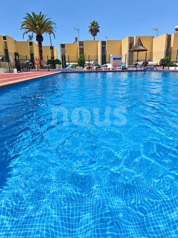 1 makuuhuone Bungalow myytävänä paikassa Playa de las Américas, Adeje mukana uima-altaan 
autotalli - 320 000 € (Ref: 10117079)