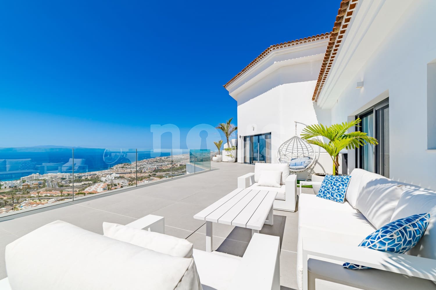 3 bedroom Villa for sale in Costa Adeje with pool garage - € 3,100,000 (Ref: 10165415)