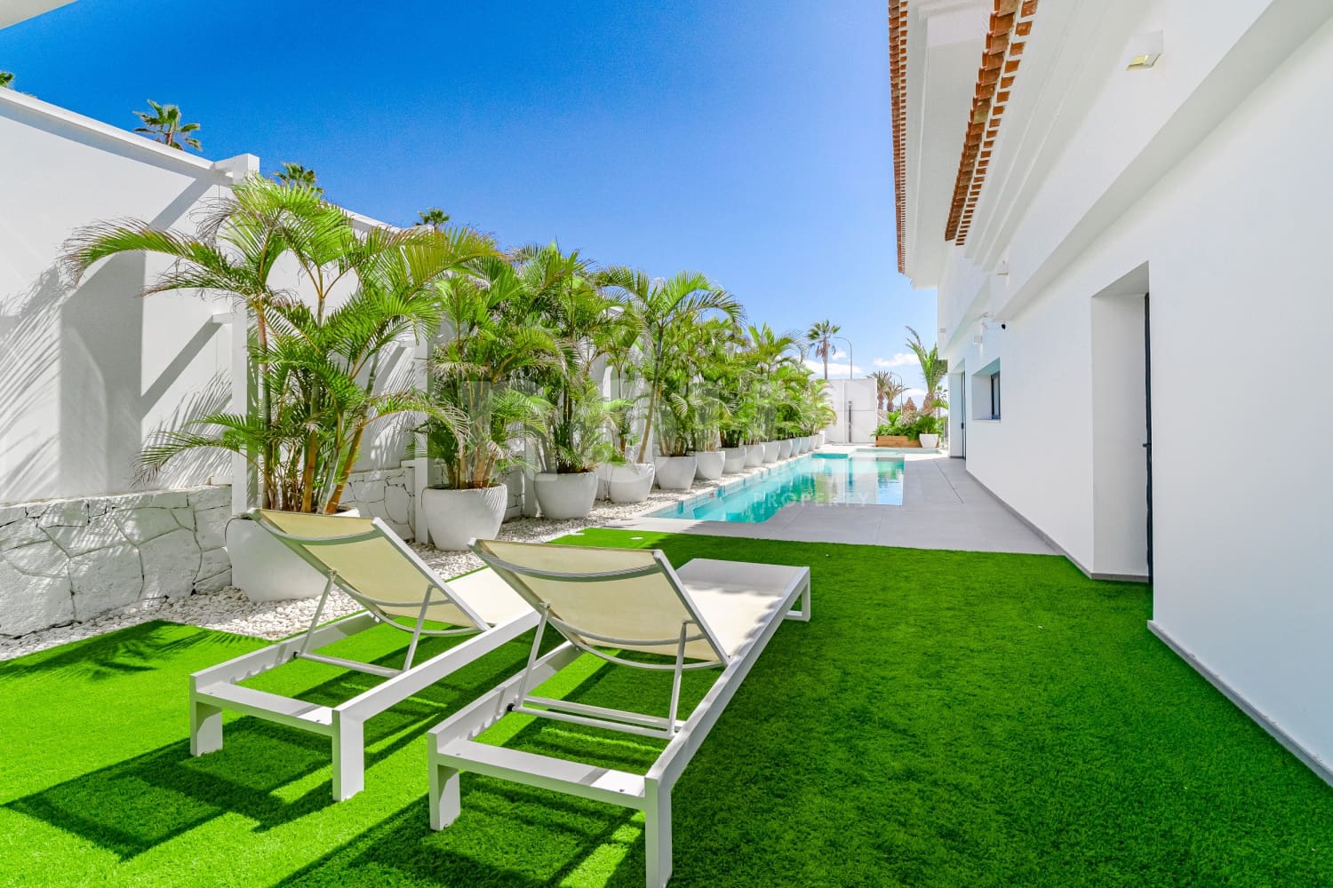 3 bedroom Villa for sale in Costa Adeje with pool garage - € 3,100,000 (Ref: 10165415)