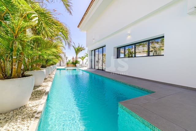 3 soveværelse Villa til salg i San Eugenio Alto, Adeje med swimmingpool garage - € 3.100.000 (Ref: 10165415)