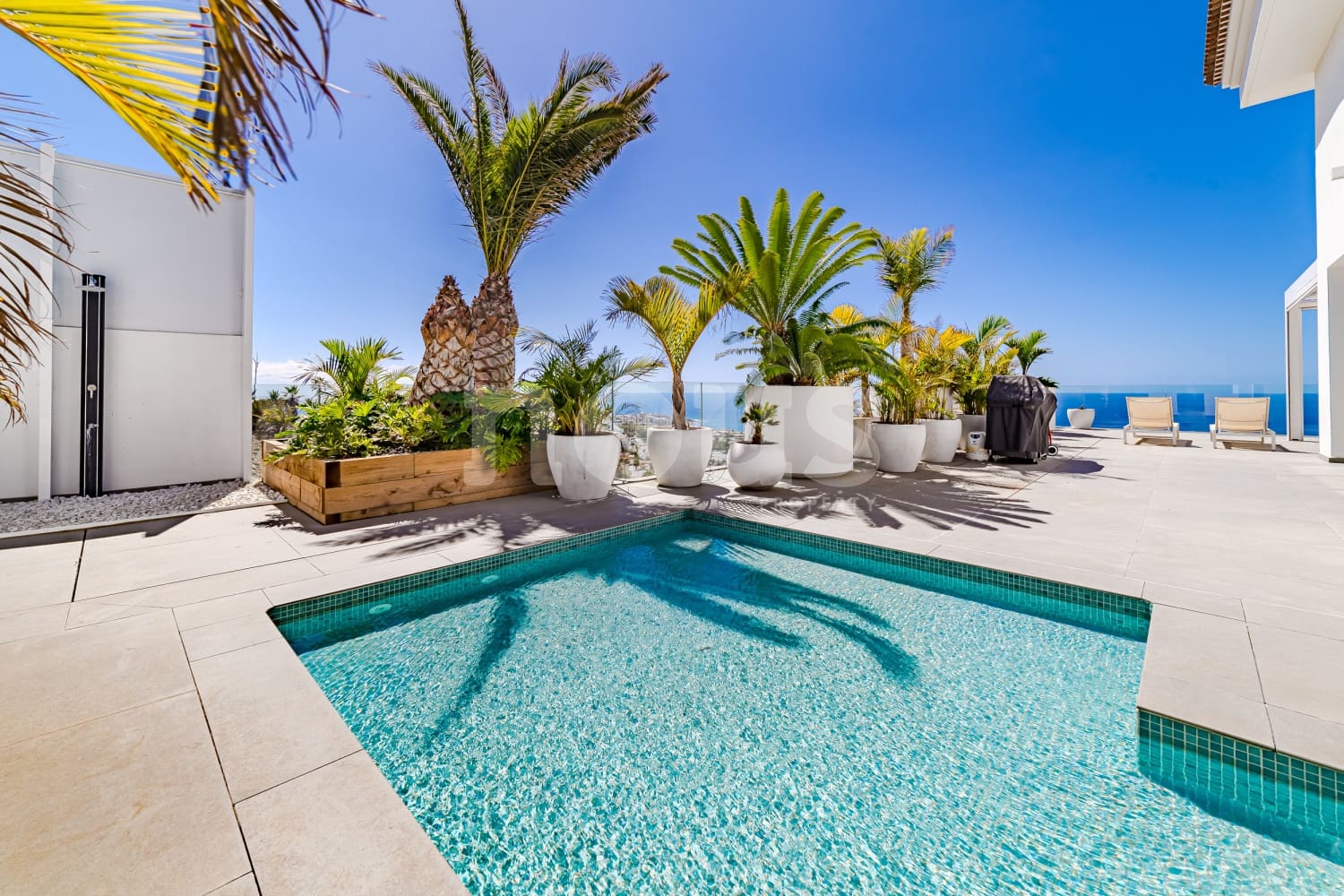 3 bedroom Villa for sale in Costa Adeje with pool garage - € 3,100,000 (Ref: 10165415)