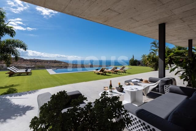 4 soveværelse Villa til salg i Playa Paraiso, Adeje med swimmingpool garage - € 3.400.000 (Ref: 10173131)