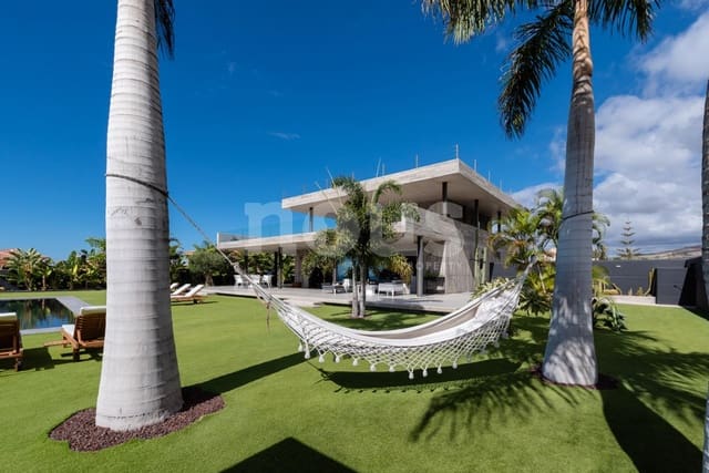 4 soveværelse Villa til salg i Playa Paraiso, Adeje med swimmingpool garage - € 3.400.000 (Ref: 10173131)