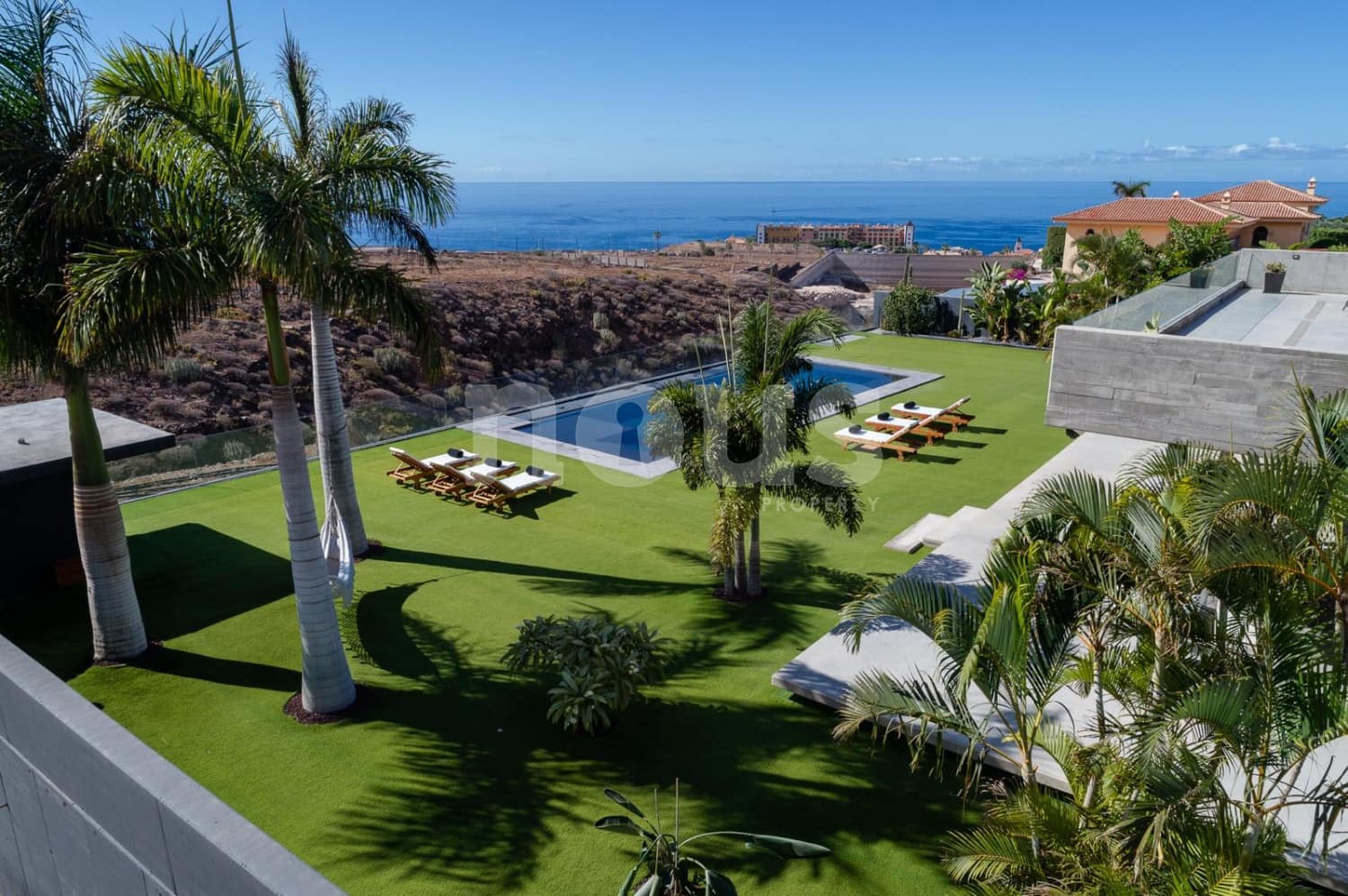 4 bedroom Villa for sale in Playa Paraiso with pool garage - € 3,400,000 (Ref: 10173131)