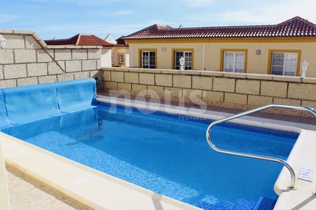 5 makuuhuone Rivitalo myytävänä paikassa El Madroñal, Adeje mukana uima-altaan - 884 000 € (Ref: 6075503)