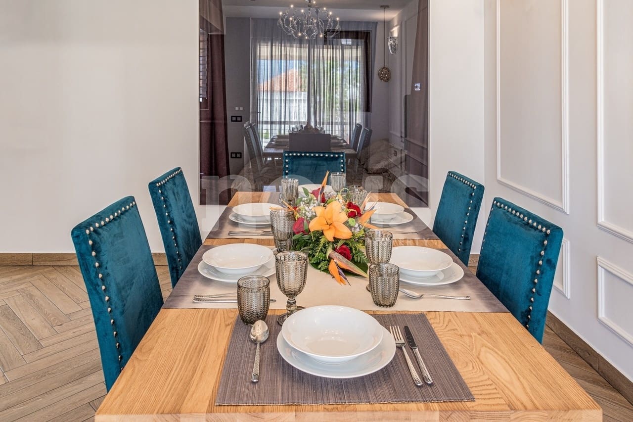 3 soveværelse Bungalow til salg i Costa Adeje med swimmingpool - € 1.000.000 (Ref: 6075507)