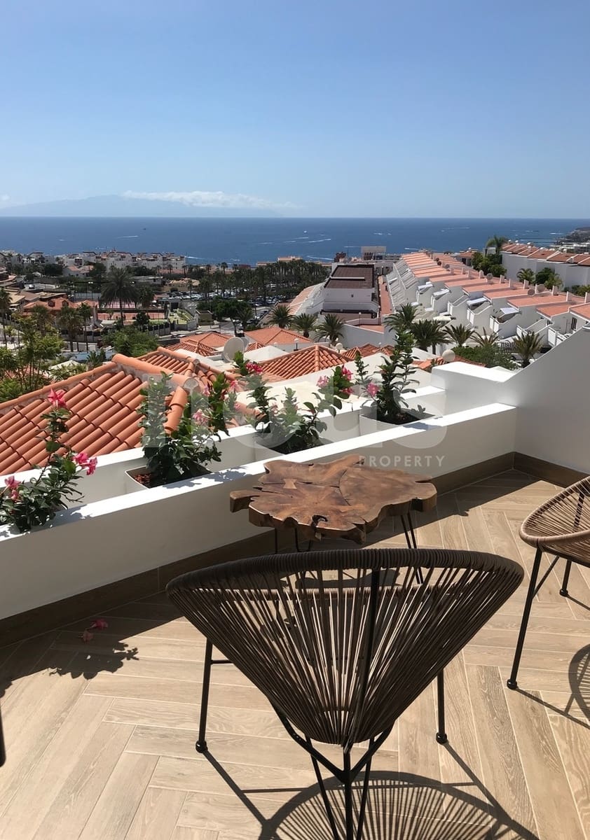 3 soveværelse Bungalow til salg i Costa Adeje med swimmingpool - € 1.000.000 (Ref: 6075507)
