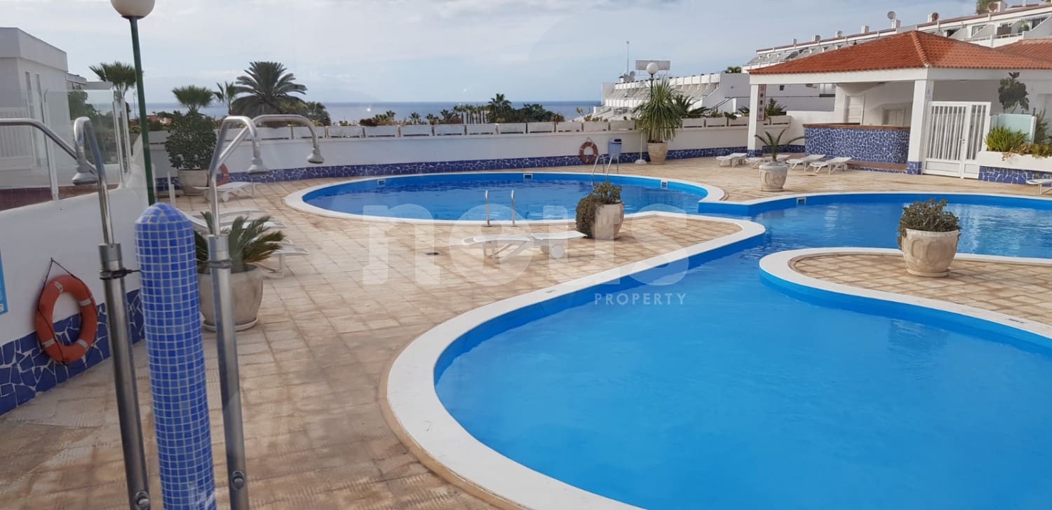 2 soveværelse Rækkehus til salg i Costa Adeje med swimmingpool - € 369.000 (Ref: 6687915)