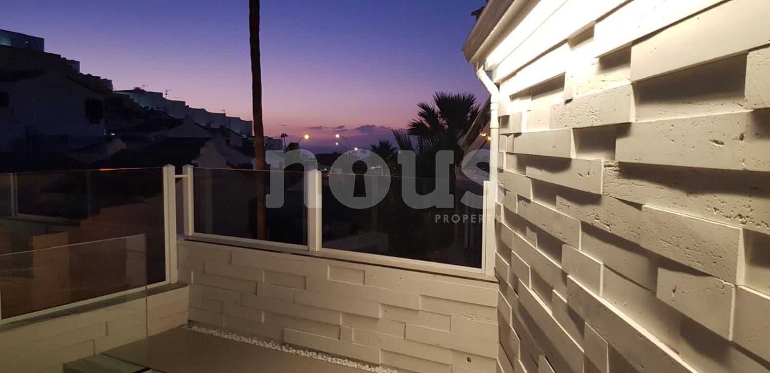 2 soveværelse Rækkehus til salg i Costa Adeje med swimmingpool - € 369.000 (Ref: 6687915)