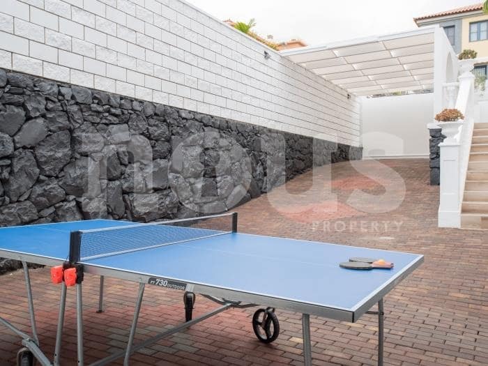 6 slaapkamer Villa te koop in El Madronal met zwembad - € 2.550.000 (Ref: 8190036)