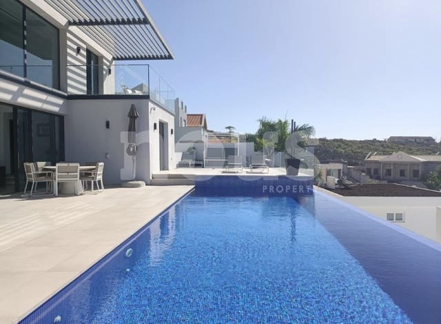 4 soverom Villa til salgs i Torviscas, Adeje med svømmebasseng - € 2 395 000 (Ref: 8255456)
