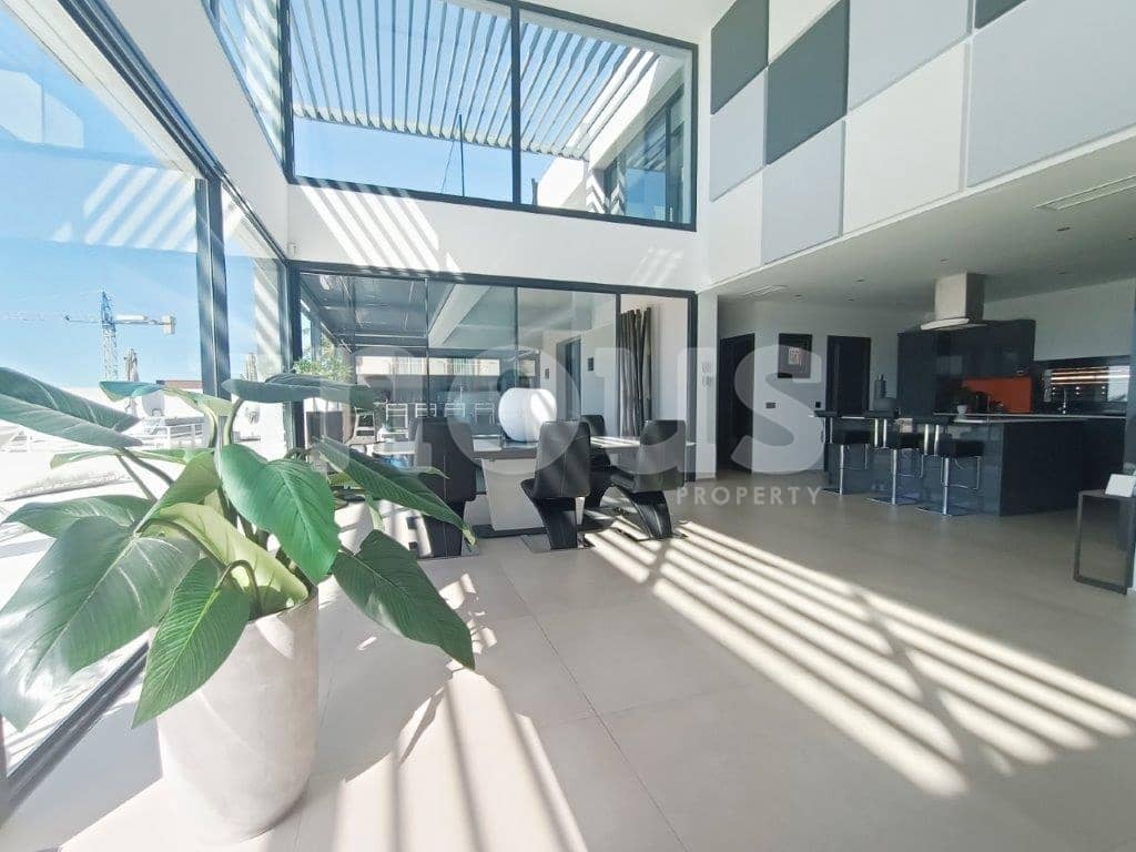 4 slaapkamer Villa te koop in Torviscas met zwembad - € 2.395.000 (Ref: 8255456)