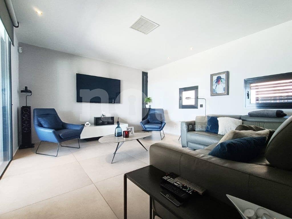 4 slaapkamer Villa te koop in Torviscas met zwembad - € 2.395.000 (Ref: 8255456)