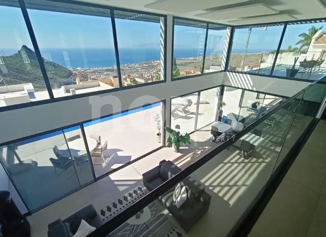 4 soverom Villa til salgs i Torviscas, Adeje med svømmebasseng - € 2 395 000 (Ref: 8255456)