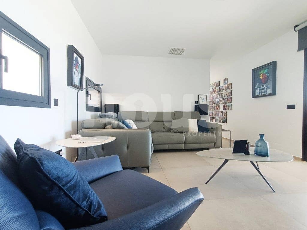 4 slaapkamer Villa te koop in Torviscas met zwembad - € 2.395.000 (Ref: 8255456)