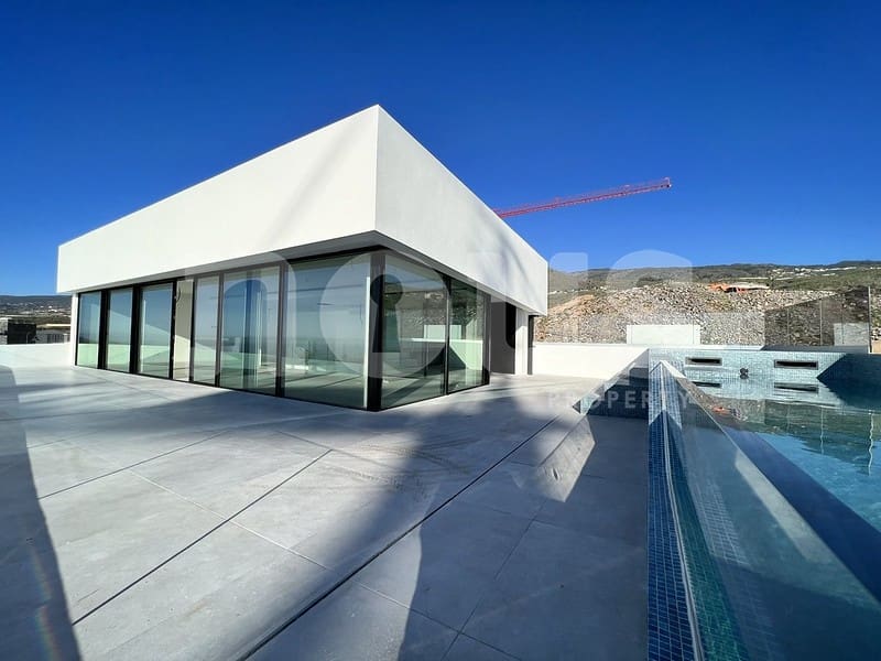 3 camera da letto Villa in vendita in Guia de Isora con piscina - 3.290.000 € (Rif: 8260094)