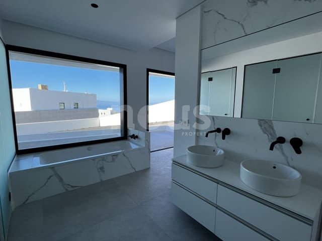 3 chambre Villa/Maison à vendre à Guía de Isora avec piscine - 3 290 000 € (Ref: 8260094)