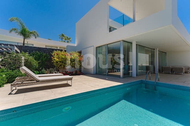 3 soveværelse Villa til salg i Guía de Isora med swimmingpool - € 1.845.000 (Ref: 8260095)