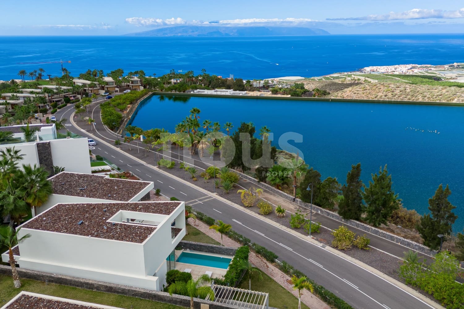 3 soveværelse Villa til salg i Guia de Isora med swimmingpool - € 1.845.000 (Ref: 8260095)