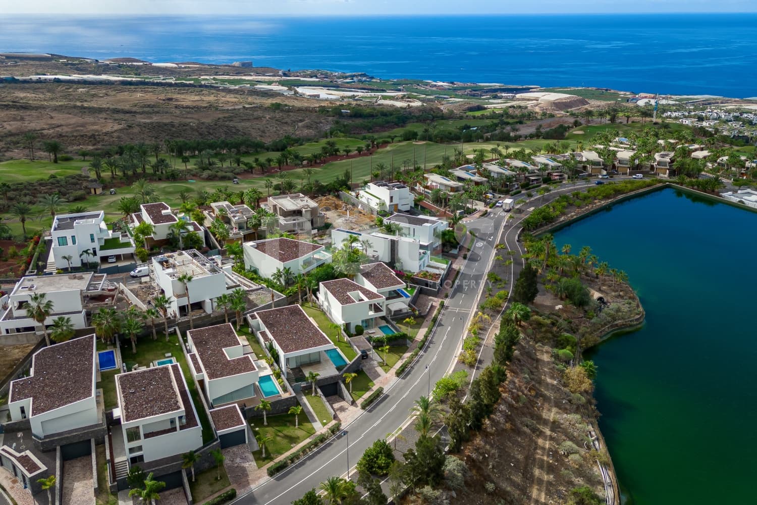 3 soveværelse Villa til salg i Guia de Isora med swimmingpool - € 1.845.000 (Ref: 8260095)