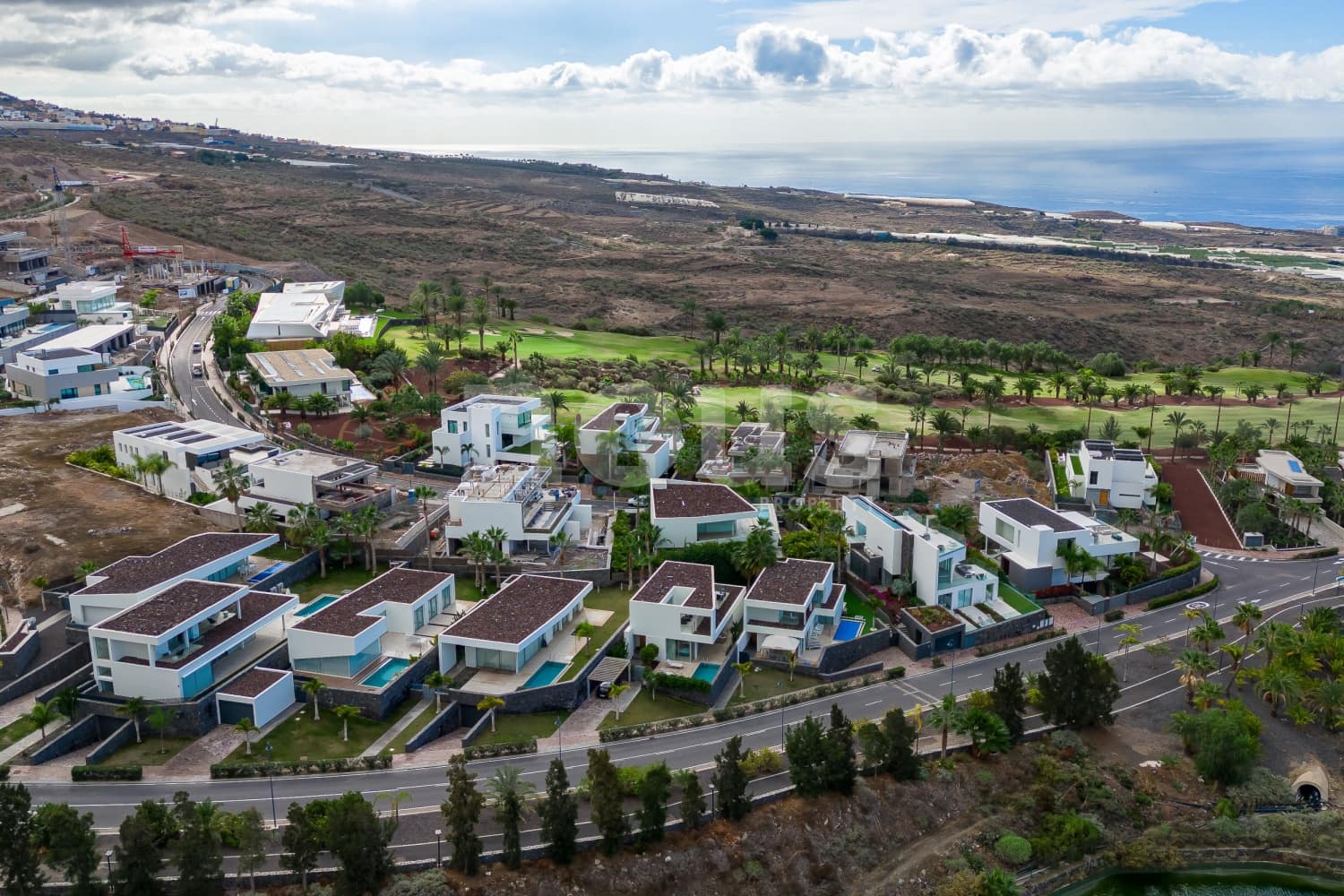 3 soveværelse Villa til salg i Guia de Isora med swimmingpool - € 1.845.000 (Ref: 8260095)