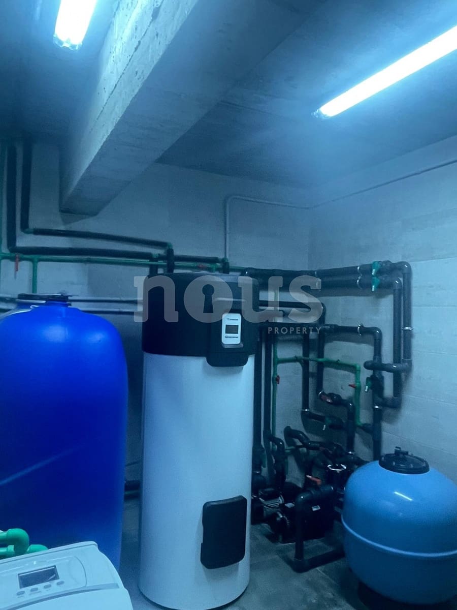 5 soveværelse Villa til salg i El Madronal med swimmingpool - € 2.000.000 (Ref: 8312028)