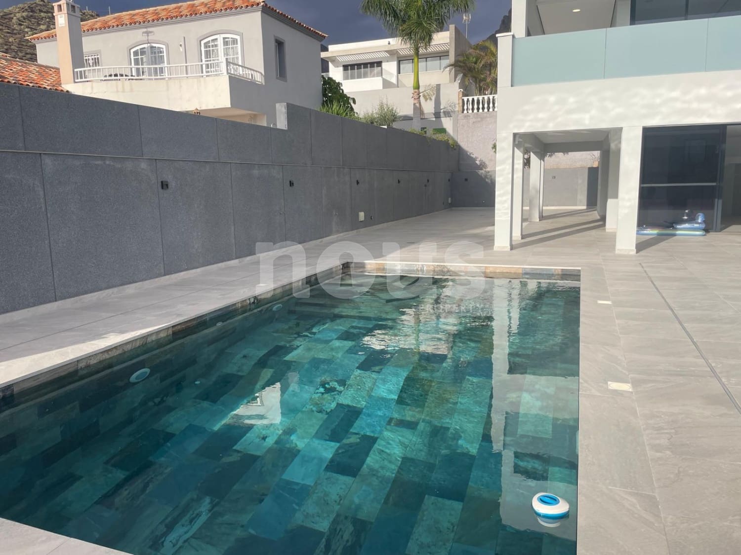 5 soveværelse Villa til salg i El Madronal med swimmingpool - € 2.000.000 (Ref: 8312028)