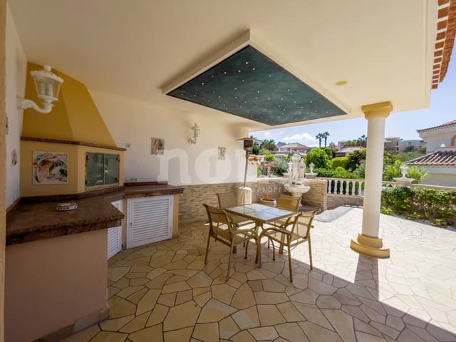 3 bedroom Terraced Villa for sale in Playa del Duque, Adeje with pool - € 2,950,000 (Ref: 8312680)