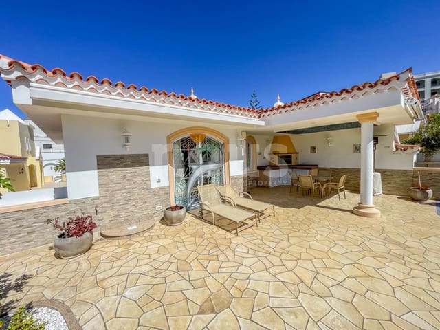 3 bedroom Terraced Villa for sale in Playa del Duque, Adeje with pool - € 2,950,000 (Ref: 8312680)