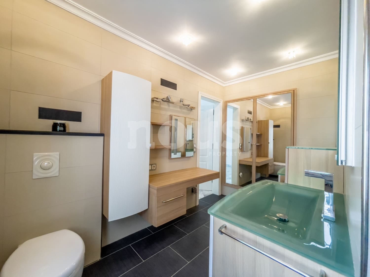 3 soveværelse Rækkehus til salg i Playa del Duque med swimmingpool - € 2.950.000 (Ref: 8312680)