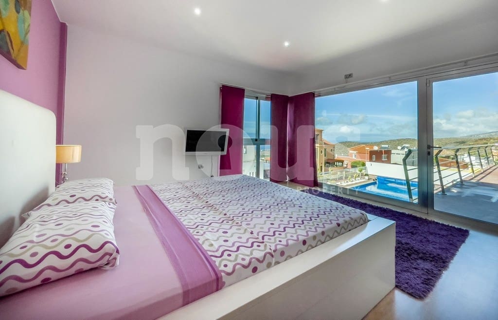 3 chambre Villa/Maison à vendre à Roque del Conde avec piscine - 1 190 000 € (Ref: 8315468)