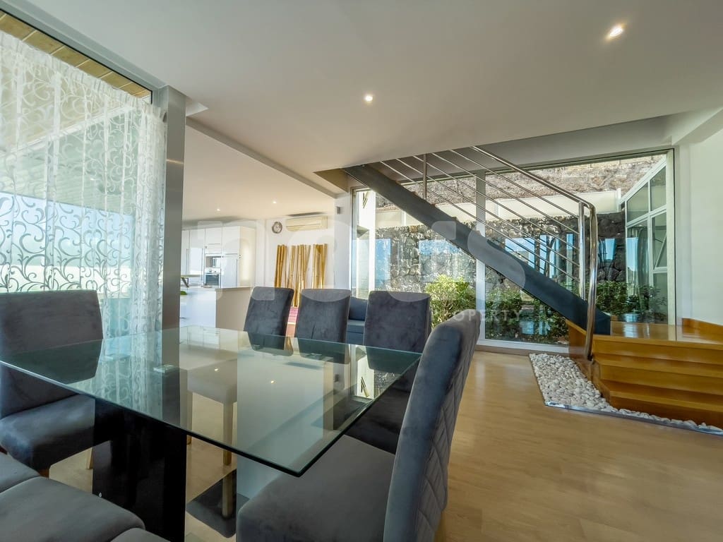 3 chambre Villa/Maison à vendre à Roque del Conde avec piscine - 1 190 000 € (Ref: 8315468)