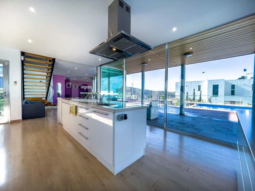 3 chambre Villa/Maison à vendre à Roque del Conde avec piscine - 1 190 000 € (Ref: 8315468)