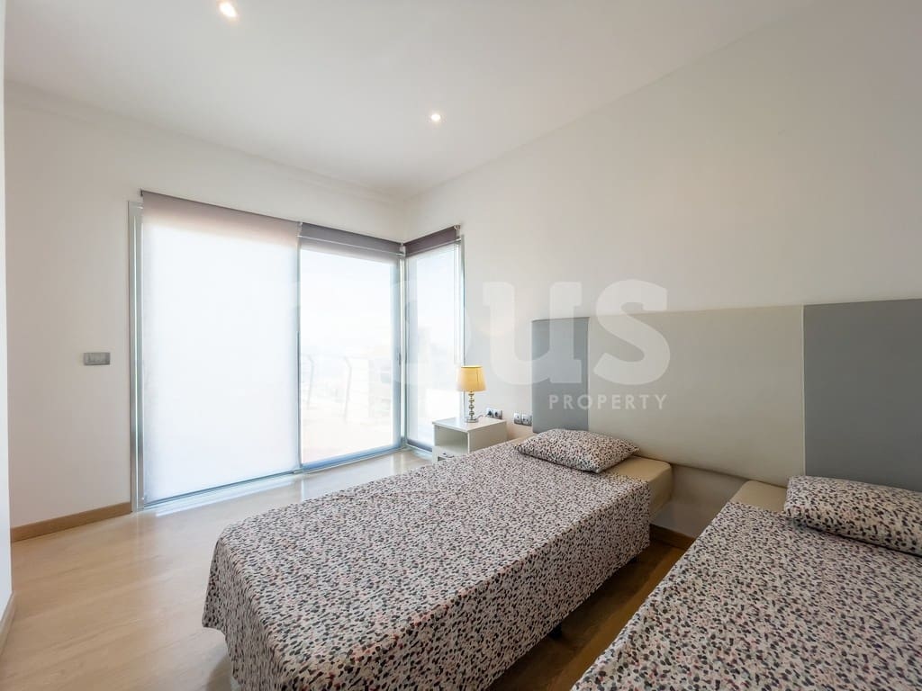 3 chambre Villa/Maison à vendre à Roque del Conde avec piscine - 1 190 000 € (Ref: 8315468)