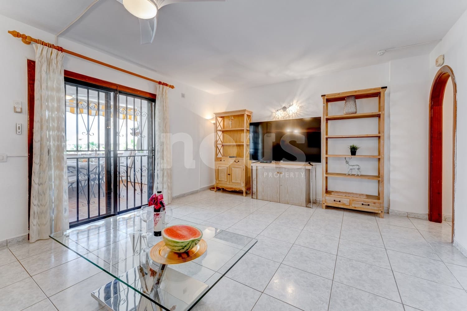 1 sypialnia Apartament na sprzedaż w Los Cristianos z basenem - 315 000 € (Ref: 8412940)