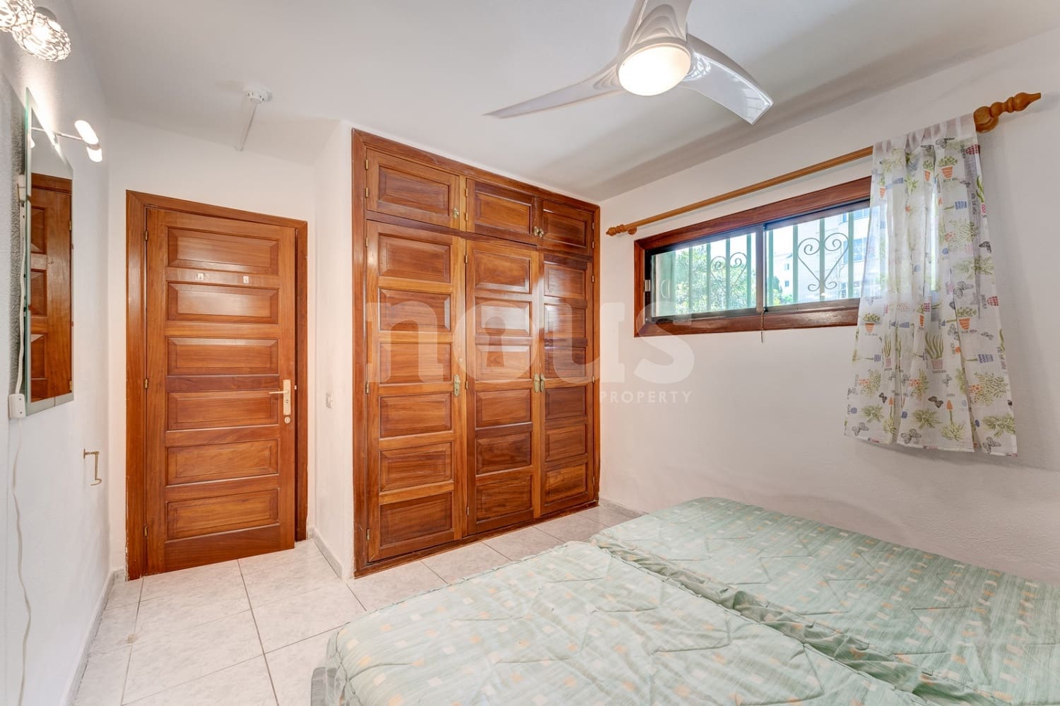 1 sypialnia Apartament na sprzedaż w Los Cristianos z basenem - 315 000 € (Ref: 8412940)