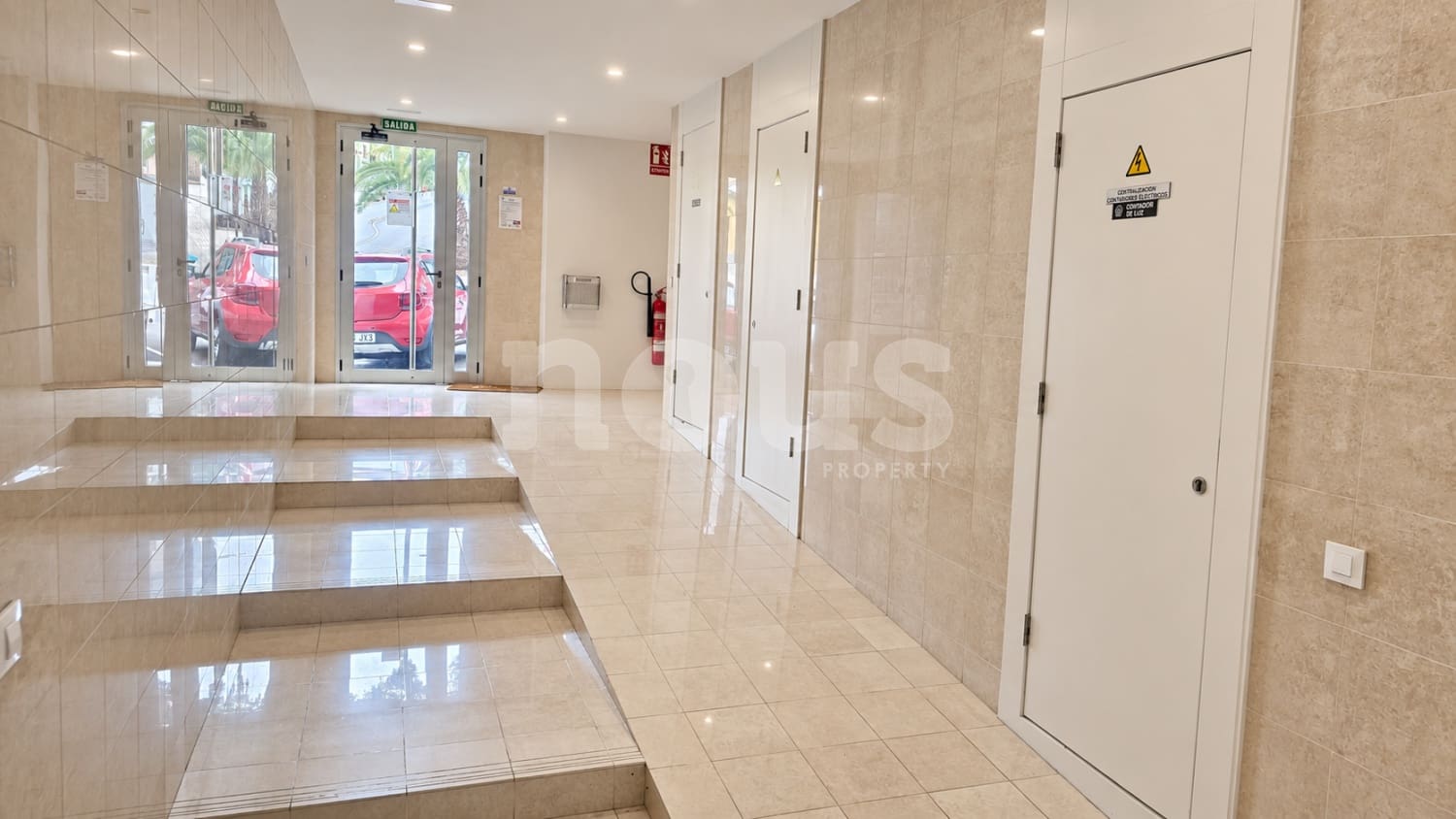 2 bedroom Apartment for sale in Guia de Isora with pool garage - € 215,000 (Ref: 8425388)