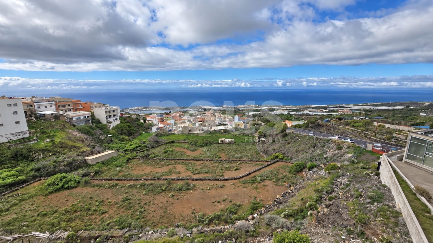 2 bedroom Apartment for sale in Guia de Isora with pool garage - € 215,000 (Ref: 8425388)