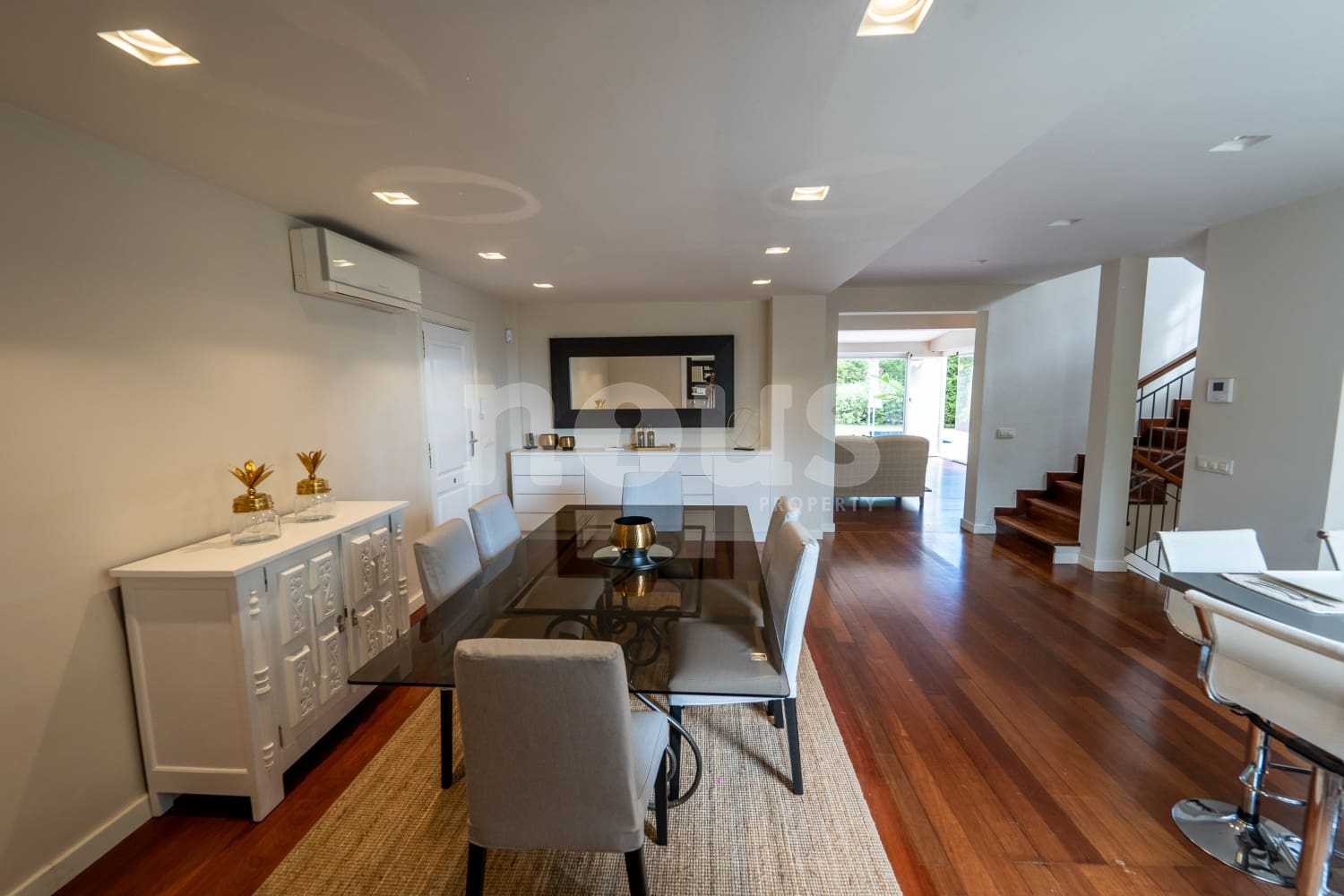 3 soveværelse Villa til salg i El Madronal med swimmingpool - € 1.499.000 (Ref: 8549863)