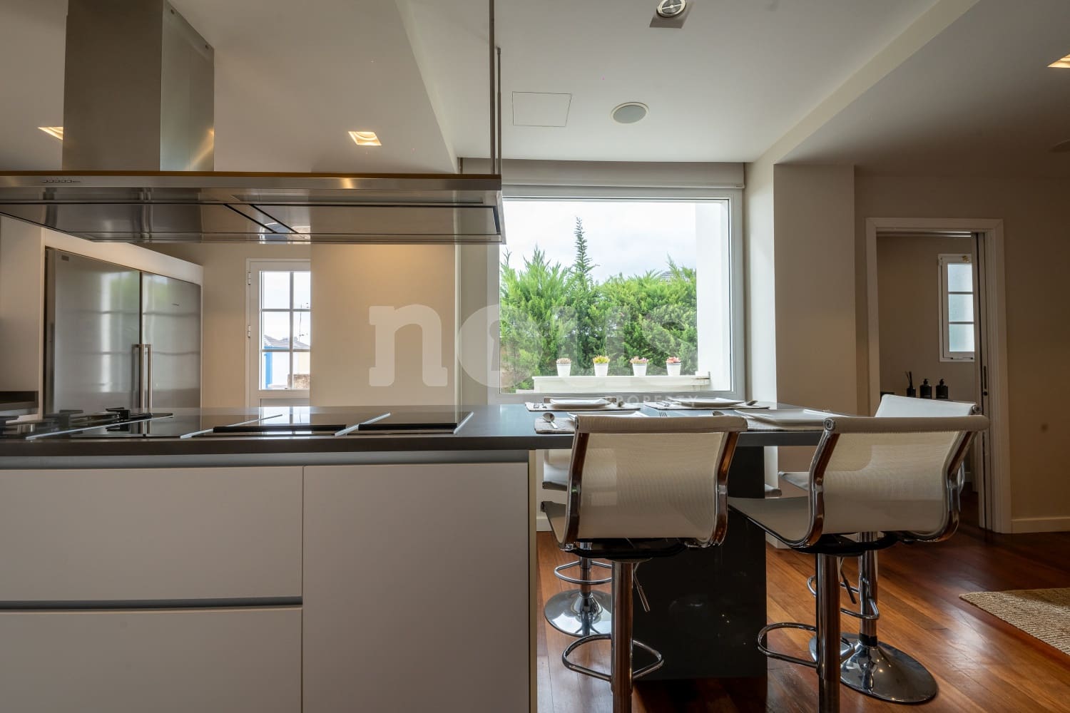 3 soveværelse Villa til salg i El Madronal med swimmingpool - € 1.499.000 (Ref: 8549863)