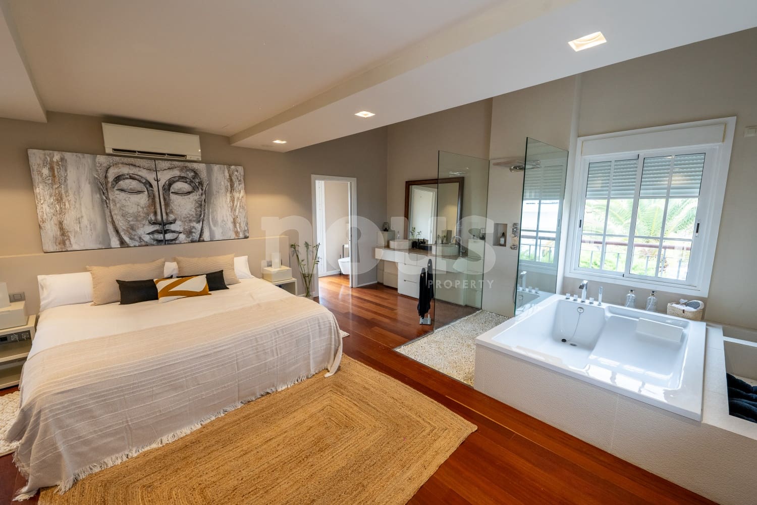 3 soveværelse Villa til salg i El Madronal med swimmingpool - € 1.499.000 (Ref: 8549863)