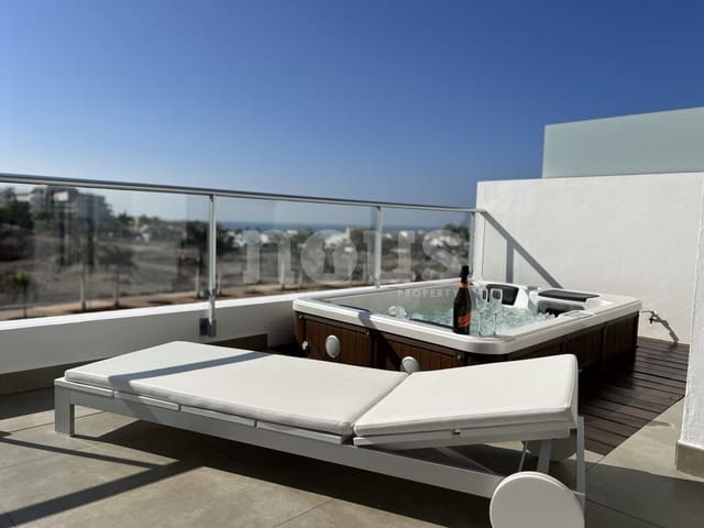 3 chambre Appartement à vendre à La Caleta Adeje, Adeje avec piscine - 1 275 000 € (Ref: 8562317)